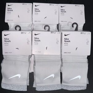 6 pair Nike Dri-FIT Spark Cushioned Ankle Running Socks Women 9.5-11/Men 8-9.5